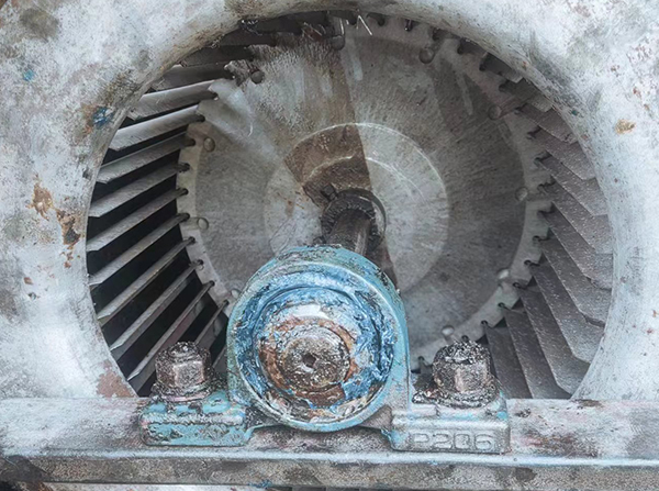 某工廠排油煙設備清洗